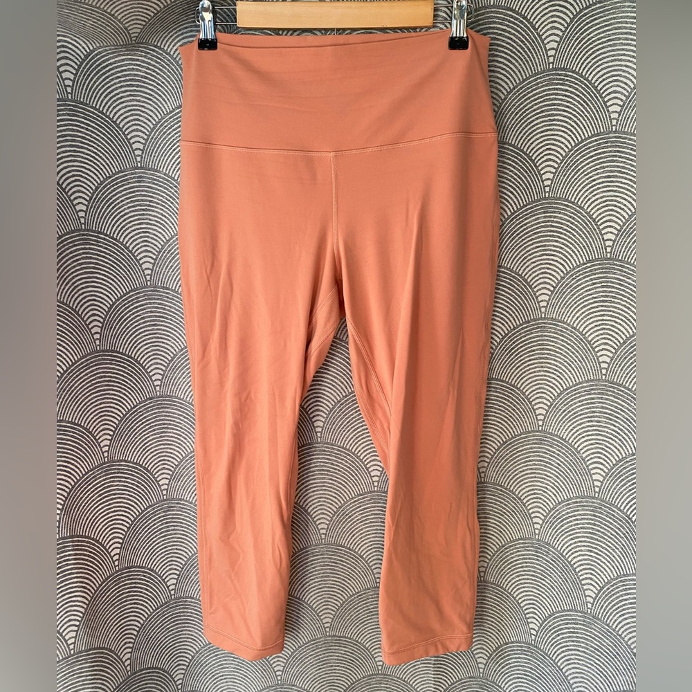 Coral Lululemon 5/6 Leggings